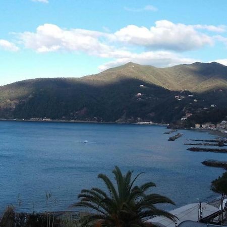 モネーリア Un Gioiello Con Vista Mareヴィラ エクステリア 写真